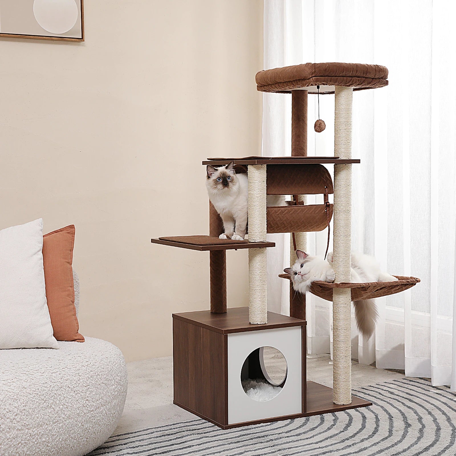 Arbre à chat moderne en bois