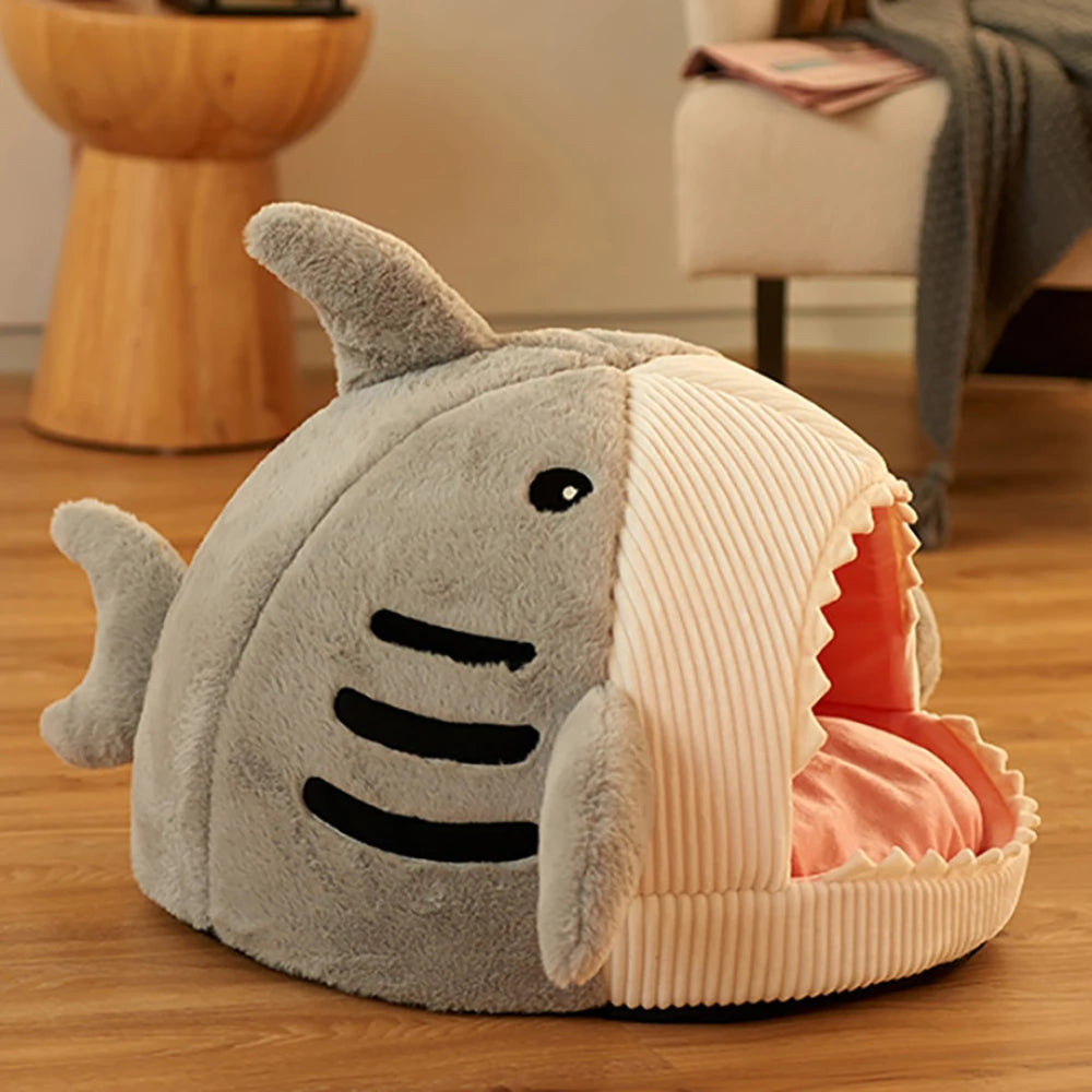 Enclosed_Warm_Cat_Bed
