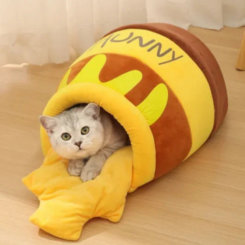 Frog Villa Cat Bed