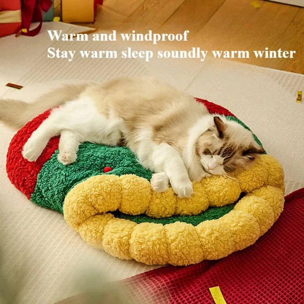 TechnuPet Cat Bed Semi-Closed Christmas Tree Cat & Dog Bed